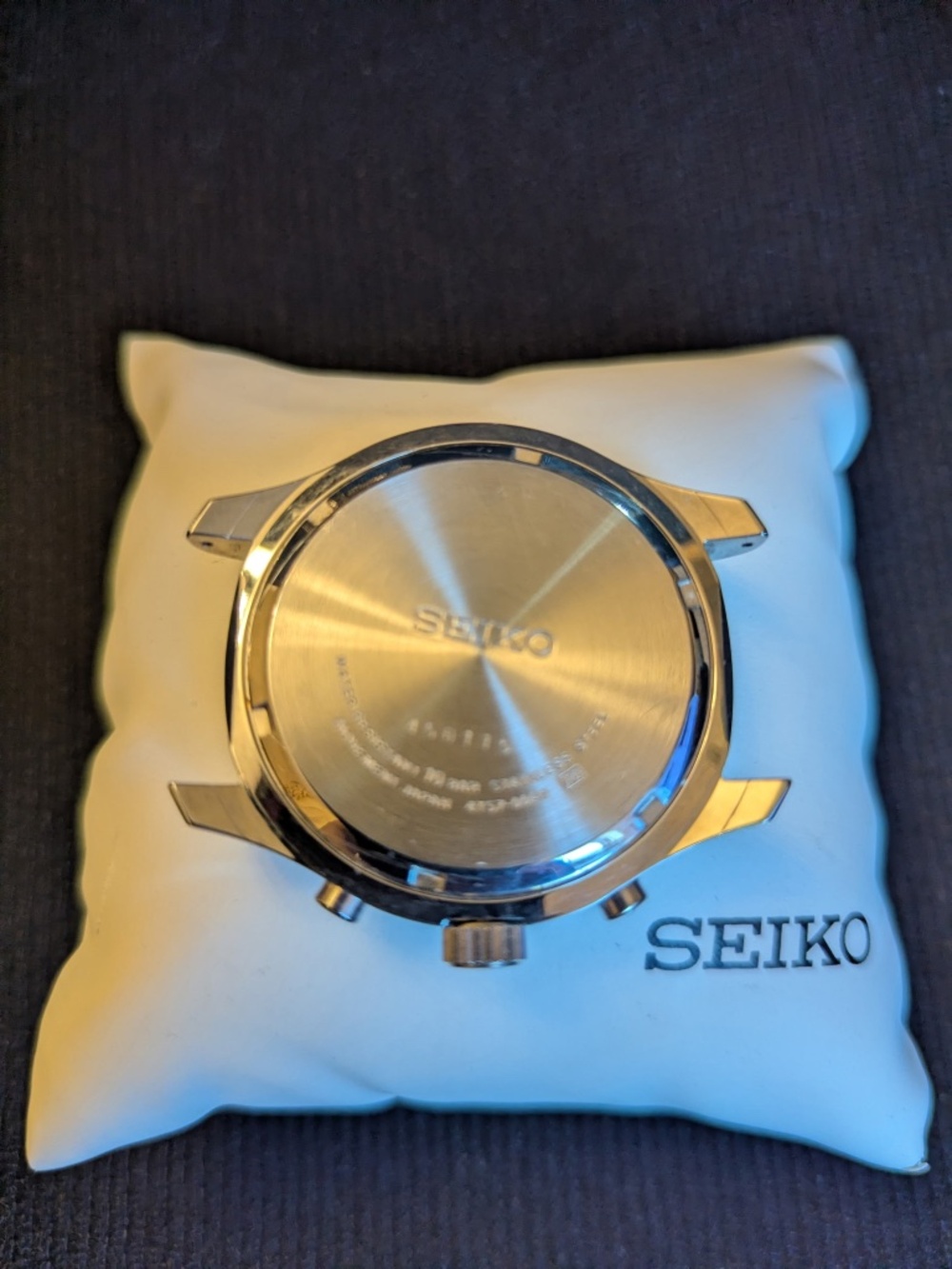 Seiko Men's Chronograph 4T57 Watch Black Dial - no band - Picture 3 of 7